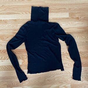 Free People Intimately Soft Thin Lettuce Edge Turtleneck with Thumb Holes !